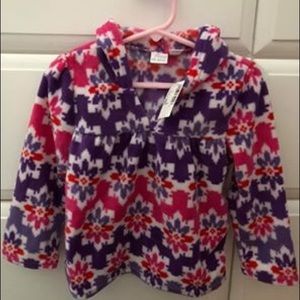 Little girl’s hooded fleece